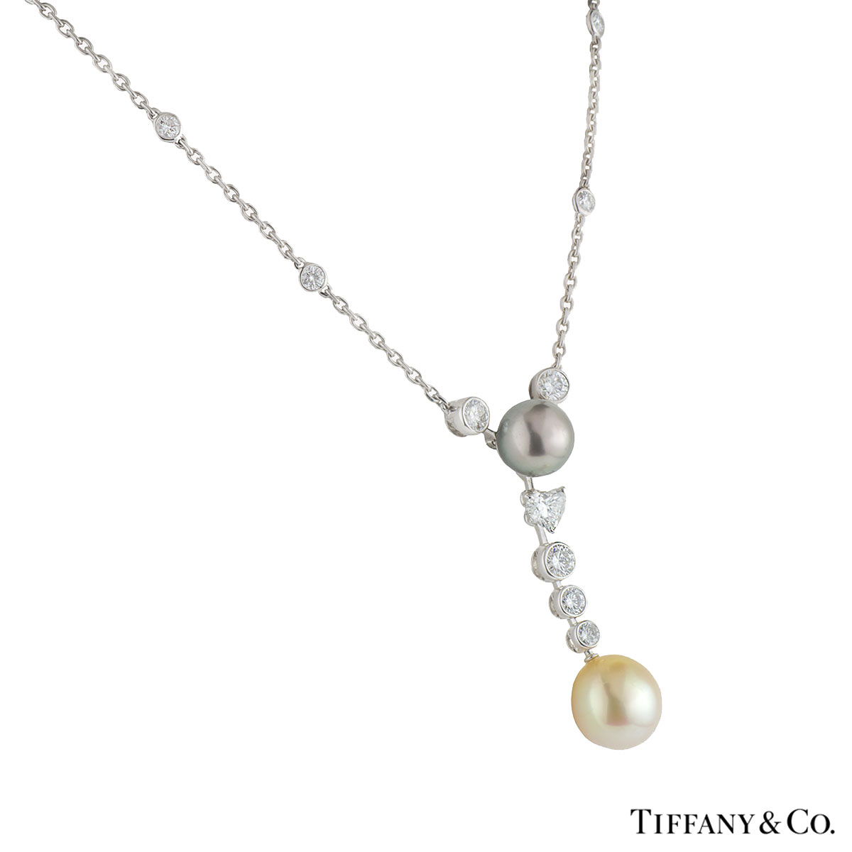 CRH7000117 - High Jewellery necklace - Platinum, natural pearls, diamonds -  Cartier